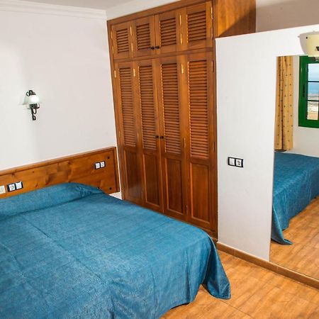 Apartamentos La Palmera Frontera Luaran gambar