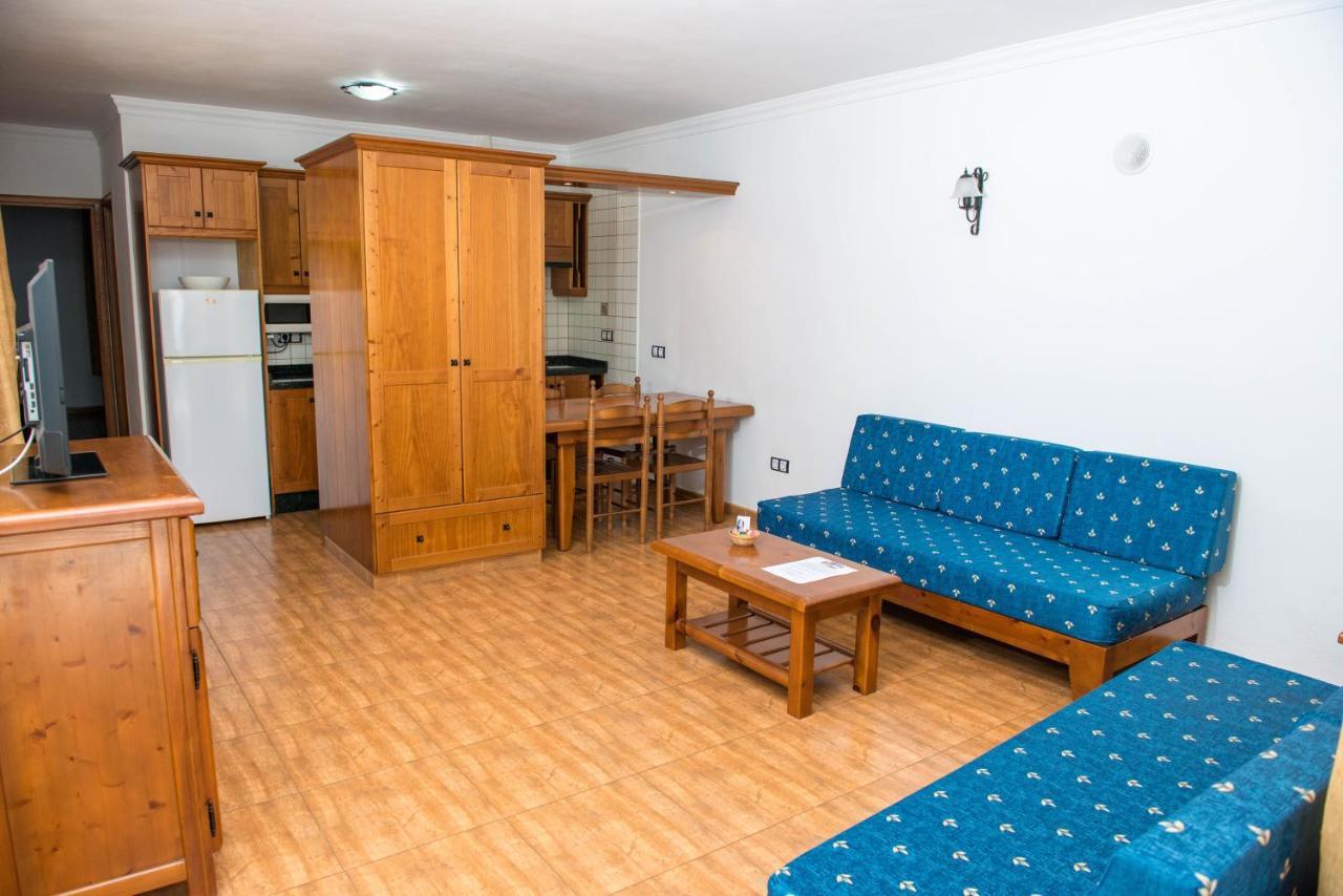 Apartamentos La Palmera Frontera Luaran gambar